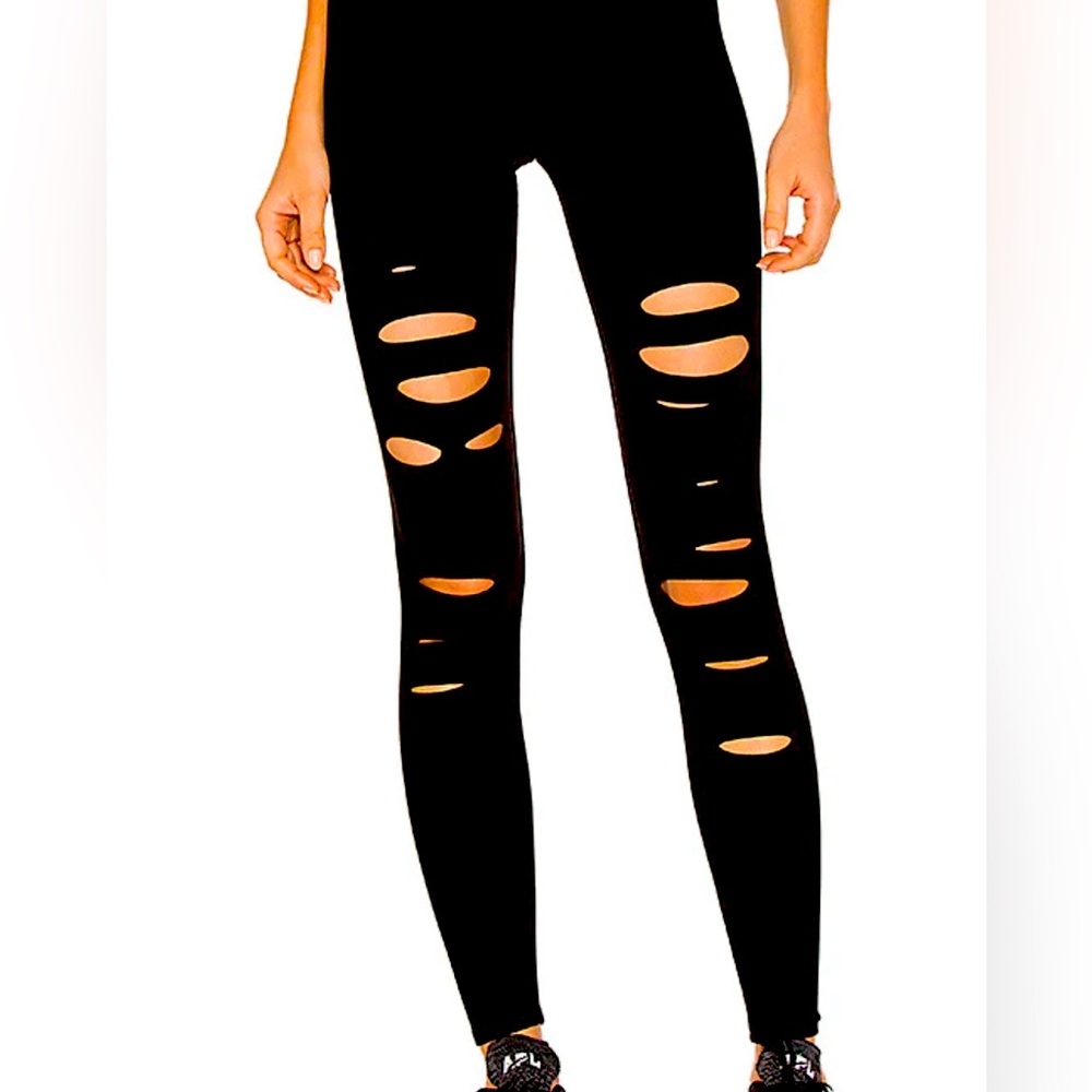 Discontinued Alo cutout leggings
